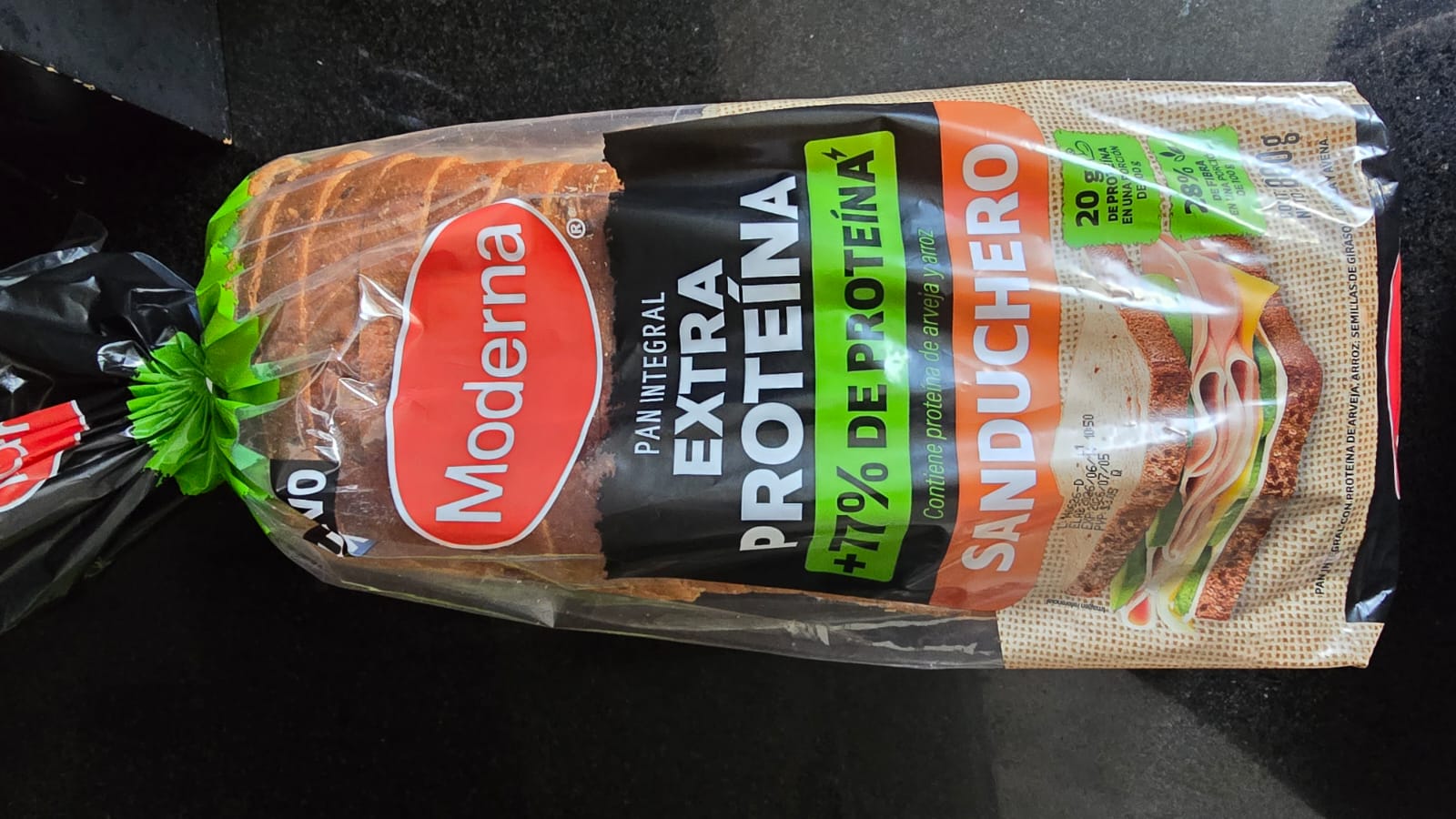 Pan integral extra proteina La Moderna 20g